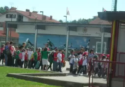 in arrivo al palazzetto dello sport